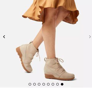 Sorel Evie lace up Wedge Boot